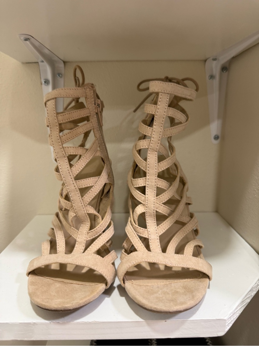 Women's Strappy Gladiator Sandals in Nude